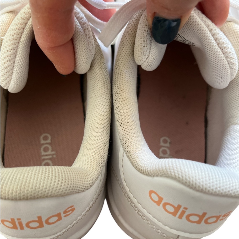 Adidas ADVANTAGE SHOES size 7 - Picture 8 of 10